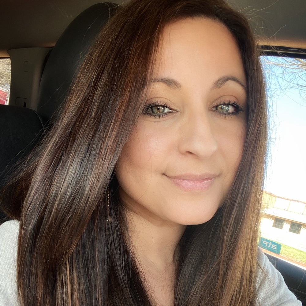 Meet your Posher, Esmer